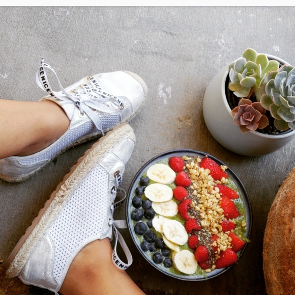 🚨LAST PAIR//The Kendall//White Espadrille Sneaker - Picture 2 of 8